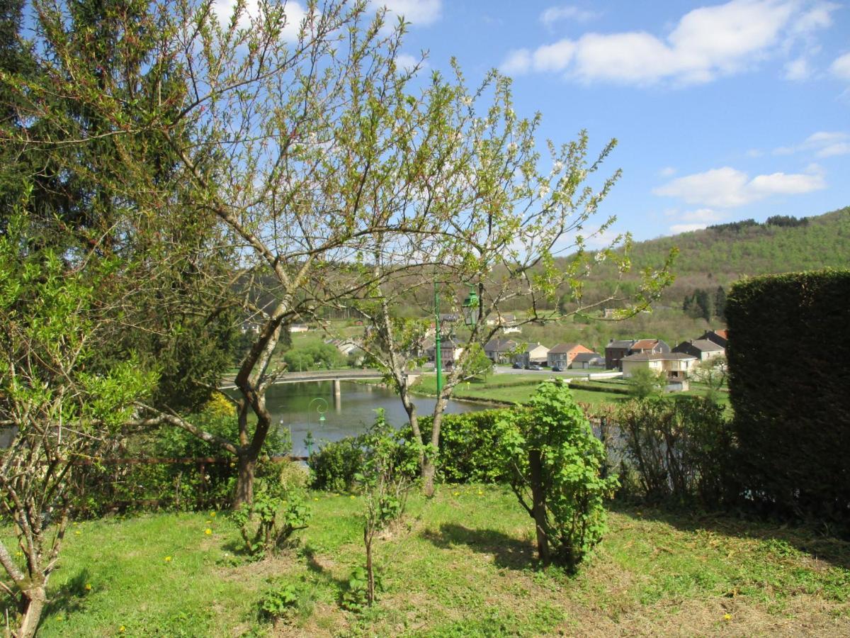 Maison L'Hirondelle Rustique A Tournavaux Luaran gambar