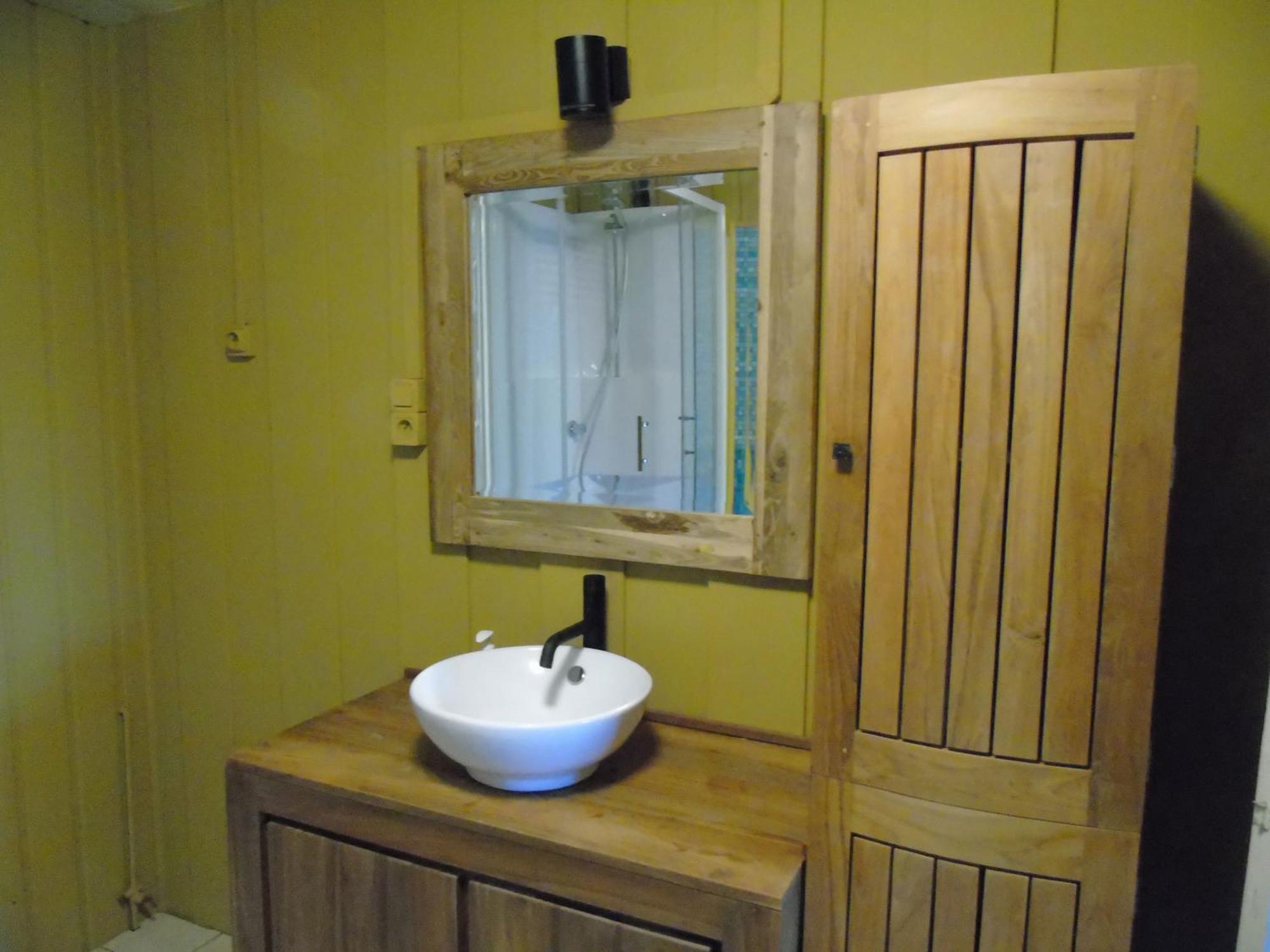 Maison L'Hirondelle Rustique A Tournavaux Luaran gambar